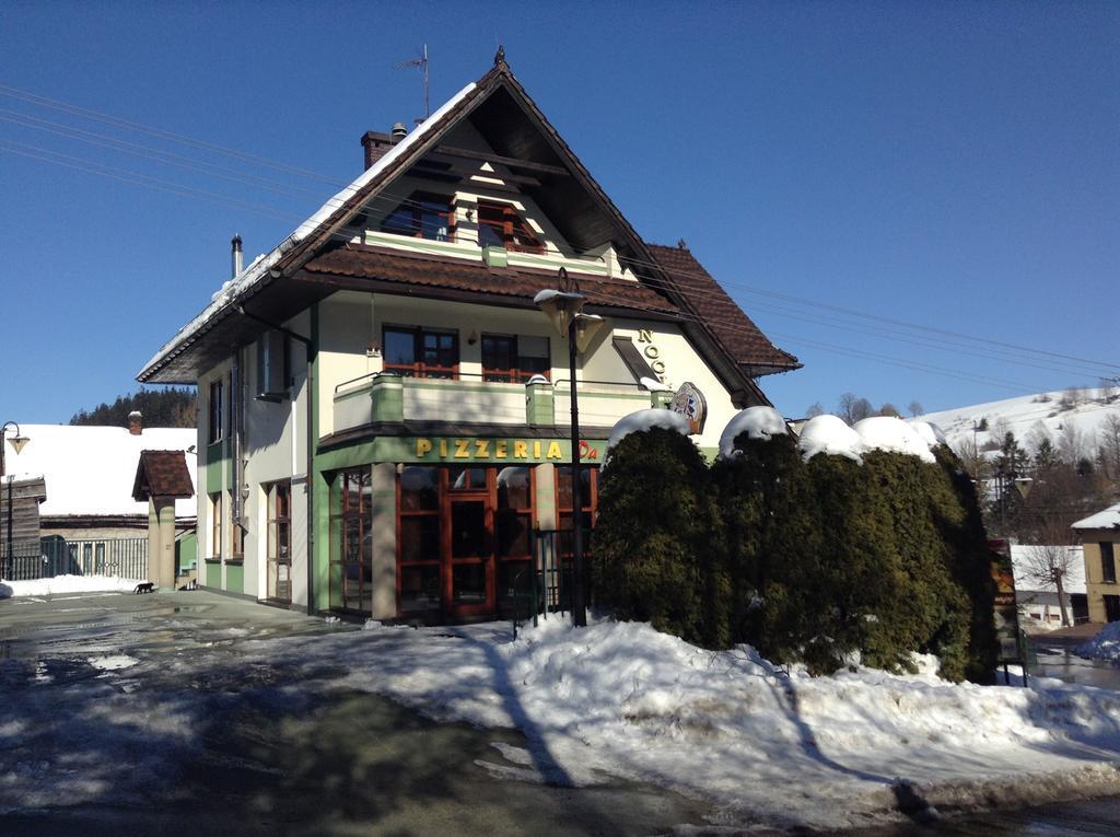 Mylak Hotel Korbielow Exterior photo